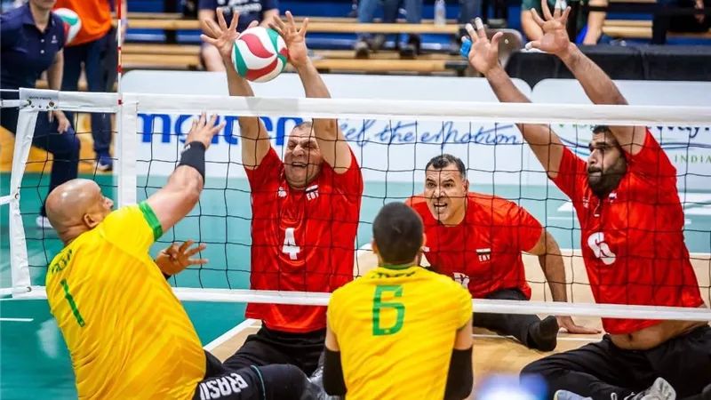 وزير الشباب والرياضة يهنئ منتخب مصر بتتويجه بكأس العالم للكرة الطائرة جلوس 