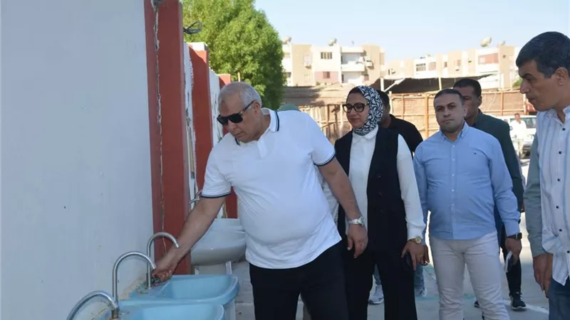 محافظ الوادي الجديد يتابع الاستعدادات النهائية لمعرض EGY AGRI الزراعي الثاني