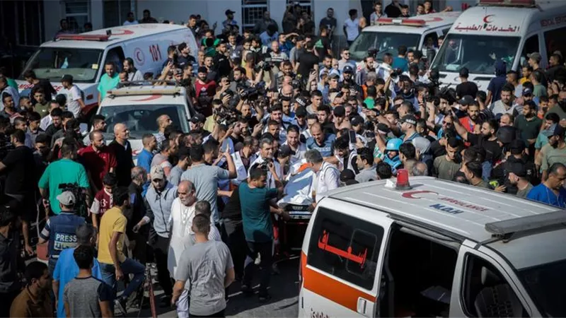 خليل الدقران: المساعدات الطبية التي وصلت إلى غزة لا تساوي نقطة في بحر| فيديو