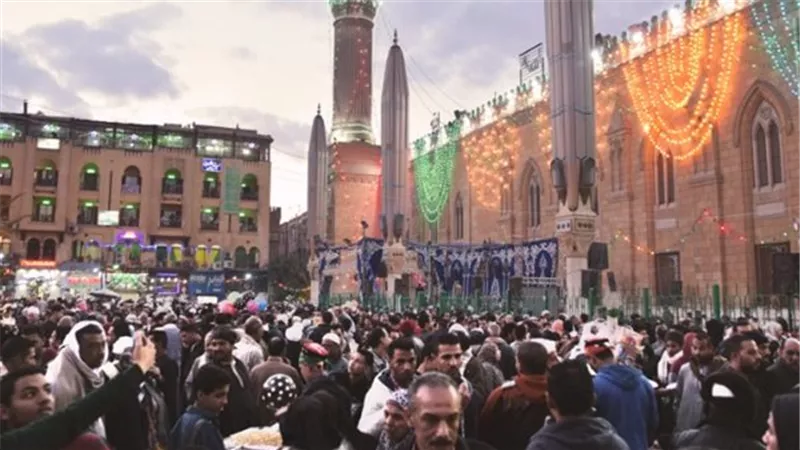 بسبب مولد الحسين.. إغلاق منطقة المعز وخان الخليلي أمام السياح غدًا