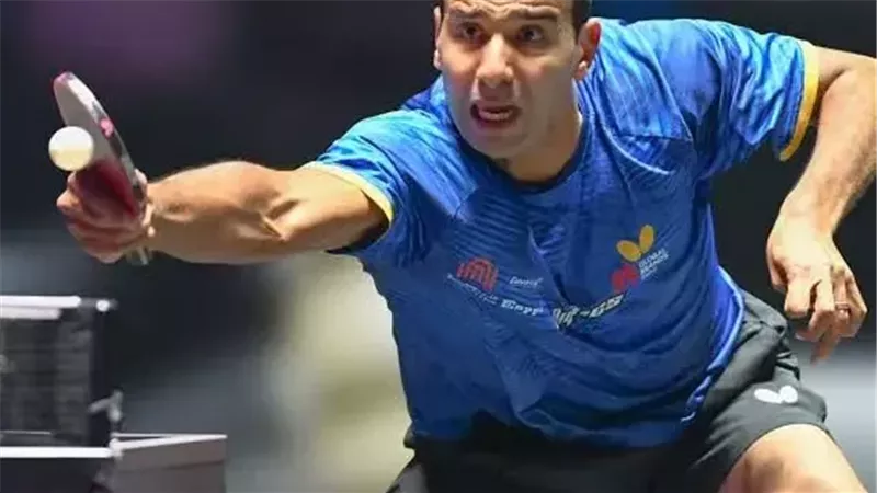 عمر عصر يعتذر عن «خناقة» محمود أشرف في منتخب تنس الطاولة