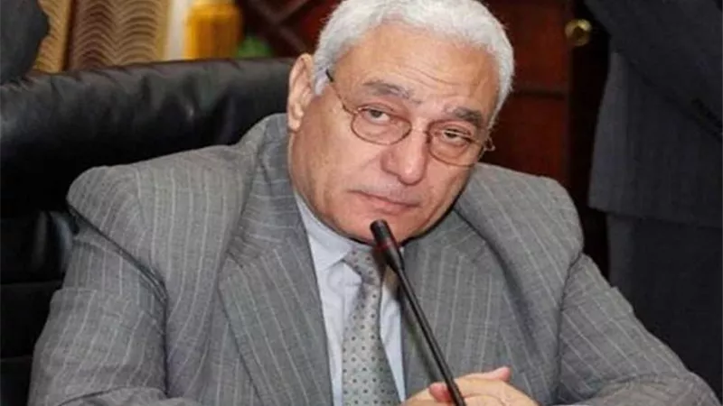 جامعة الأزهر تنعى شقيقة أسامة العبد