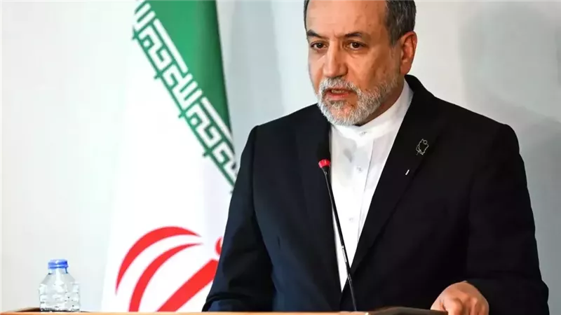 إيران ترد على اتهامات بولندا بتسليم مسيرات لروسيا