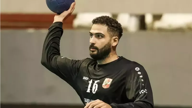 عبدالرحمن طه: الأهلي أفضل فريق في إفريقيا.. ونسعى لحصد البطولات