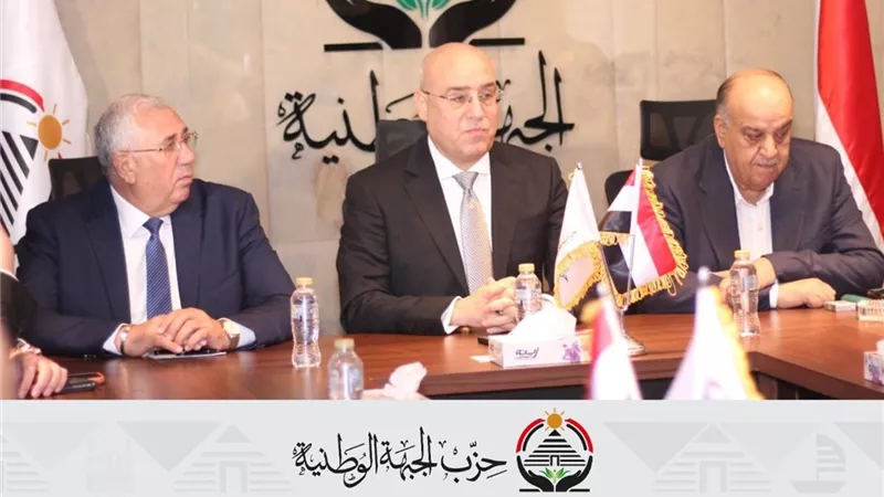رئيس «الجبهة الوطنية» يشدد على التنسيق البرلماني ويعلن عن «بيت خبرة» لنوابه