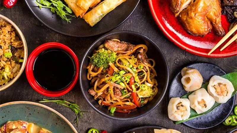 10 خيارات صحية لوجبات الطعام الصيني الجاهزة.. تعرف عليهم 