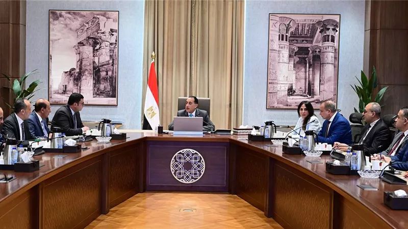 مدبولي يتابع إجراءات طرح مشروع حدائق تلال الفسطاط للإدارة والتشغيل
