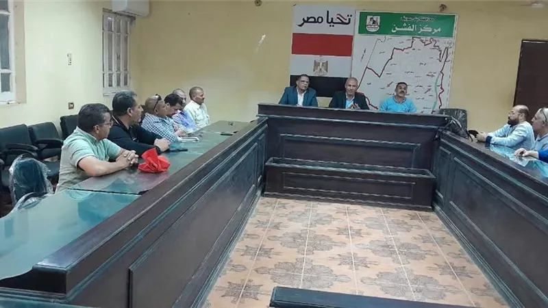 الفشن تواصل حملات النظافة وتستجيب لشكاوى المواطنين في مختلف القطاعات