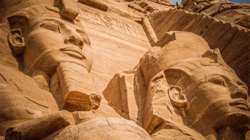 «أم الدنيا» تخطف أنظار العالم.. مصر تفوز بجائزة أفضل وجهة تراثية