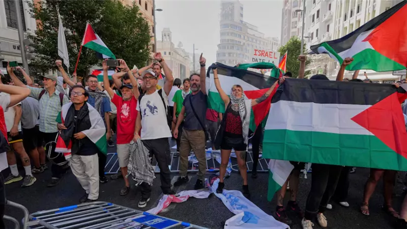 استطلاع لرويترز: 59% من الأمريكيين يؤيدون الاعتراف بدولة فلسطينية