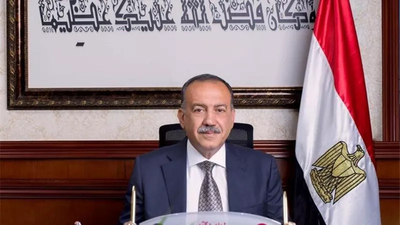 محافظ أسيوط: فتح باب التقديم لحج الجمعيات الأهلية لموسم 1447هـ – 2026م 