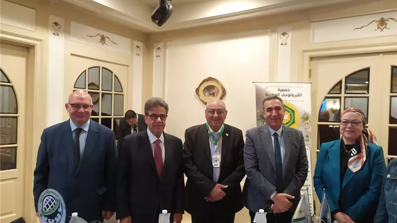 نقيب البيطريين: التهديدات الفيروسية الناشئة تضخمت بسبب التحولات البيئية