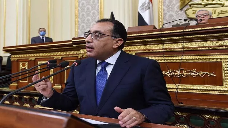 مدبولي: الدولة ستتخذ إجراءات صارمة ضد أي مخالفات أسعار السلع| فيديو