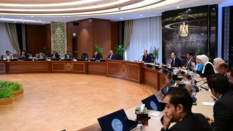«مدبولي»: مستعدون لاستقبال موسم الأمطار ومواجهة التعديات على نهر النيل