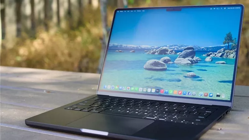 كل ما تريد معرفته عن MacBook Pro M5: المواصفات وموعد الإطلاق