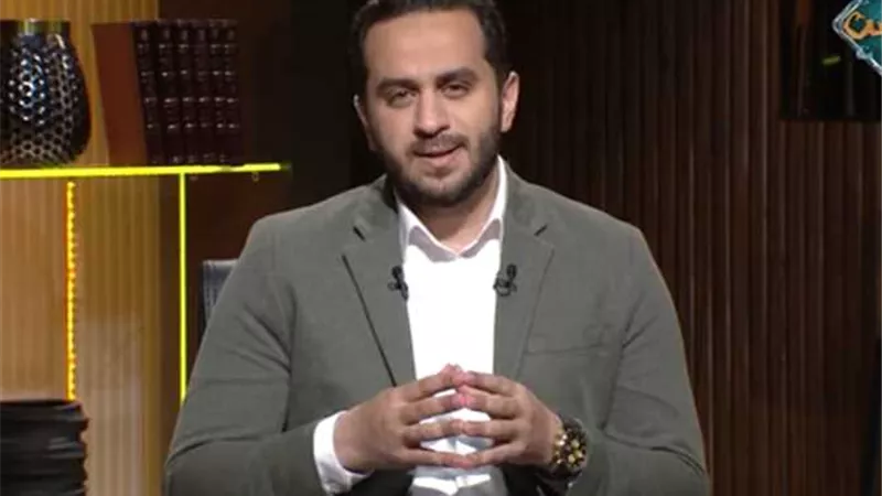 آداب زيارة القبور عند أهل البيت.. داعية إسلامي يوضح