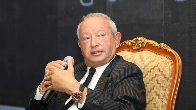 نجيب ساويرس يحتفل بصاحب فكرة إنشاء المتحف المصري الكبير