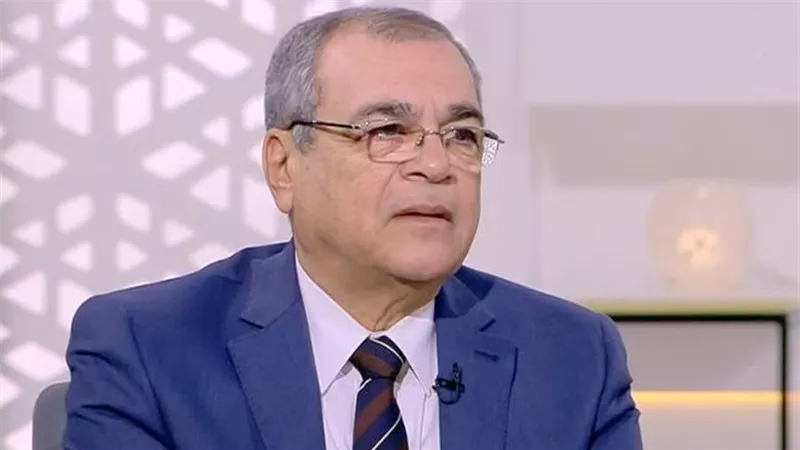 نائب رئيس هيئة البترول الأسبق: انخفاض إنتاج الغاز إلى النصف يعيد السيطرة لإيجاس