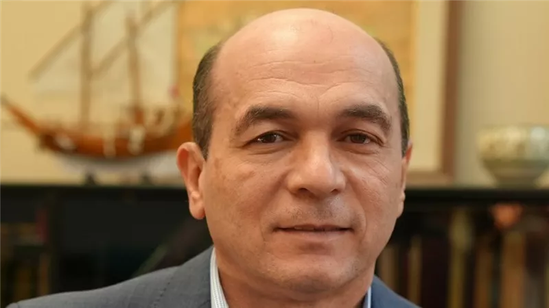 اتحاد الأثريين العرب يعلن فوز حمدي السطوحي بجائزه الريادة لعام 2025