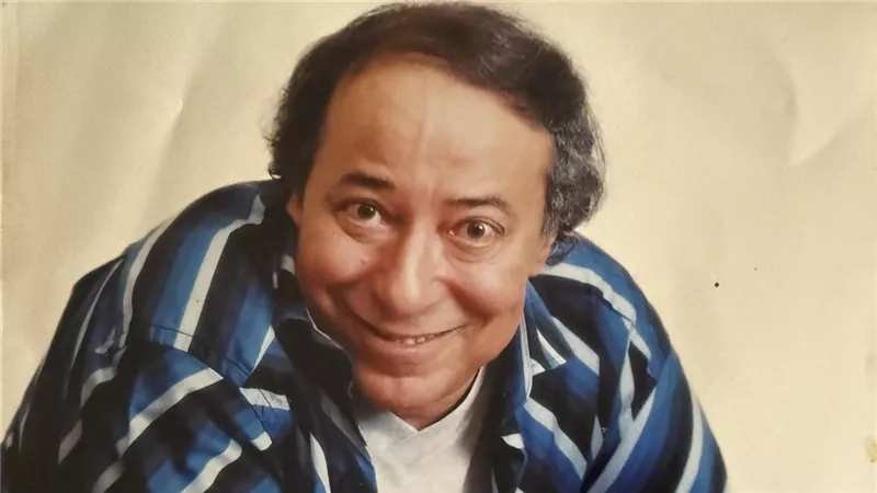 «تطبيق عملي للرضا».. ميريت صلاح السعدني تحيي ذكرى ميلاد والدها بكلمات مؤثرة