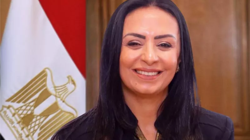  مايا مرسي توجه وحدات التضامن في الجامعات بتنظيم زيارات طلابية للمتحف الكبير