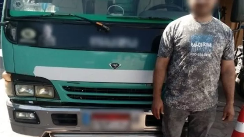 ضبط قائد سيارة نصف نقل اصطدم بأخرى في القليوبية