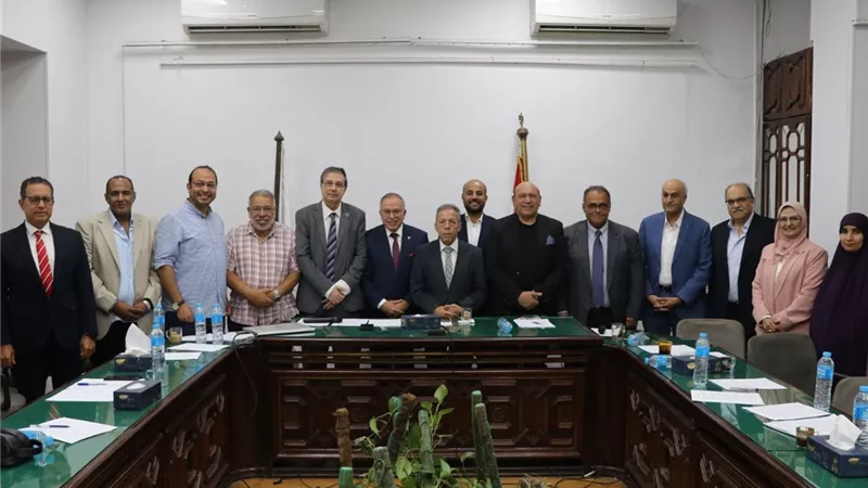 تحذير عاجل من نقابة الأطباء: يجب وقف تراخيص الكليات الجديدة فورًا