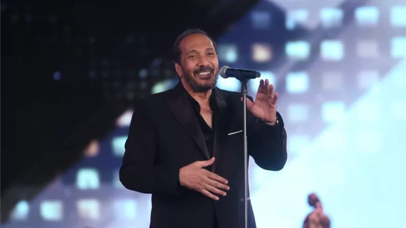 علي الحجار: المسرح الغنائي عشقي الأول وأستعد لعمل جديد بروح العصر|خاص