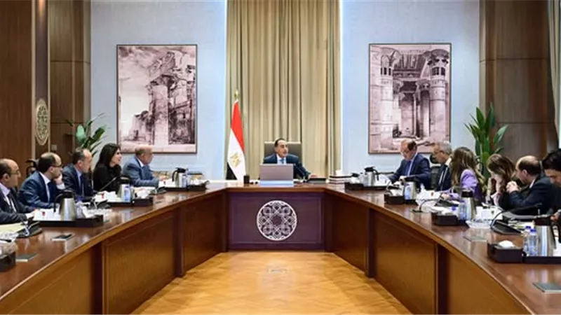 تخفيف أحمال .. «مدبولى» يستعرض خطة وزارة الكهرباء 2026
