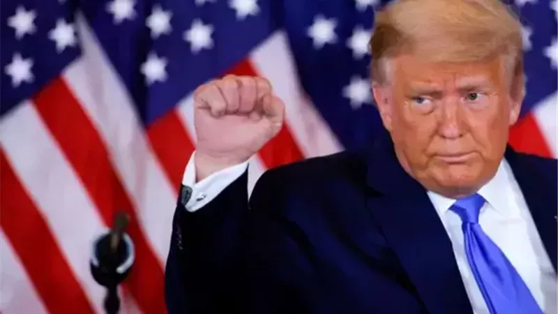 ترامب مهددًا مادورو: سنشهد قريبا عملا بريا في فنزويلا