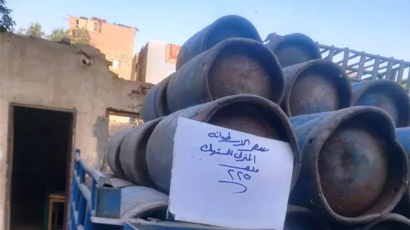 أسوان تشدد الرقابة على مستودعات البوتاجاز لضمان الأسعار الرسمية