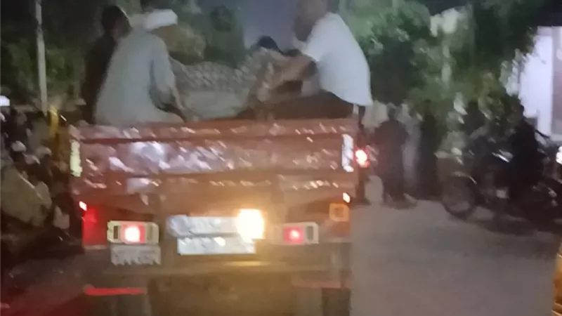 تشييع جثامين ضحايا حادث انقلاب ميكروباص داخل ترعة في قنا 