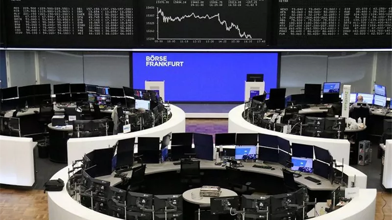 تفاؤل بشأن التوصل لاتفاق تمويلي.. الأسهم الأوروبية ترتفع في بداية تعاملات 