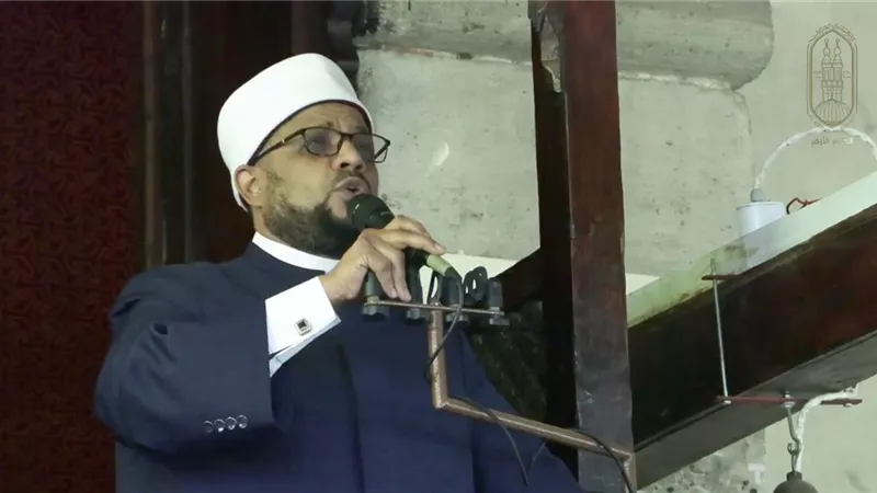خطيب الجامع الأزهر: سلام المجتمع يقوم على هذه الأركان الثلاثة