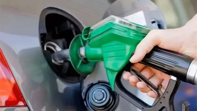 أسعار البنزين والسولار اليوم السبت 15 نوفمبر