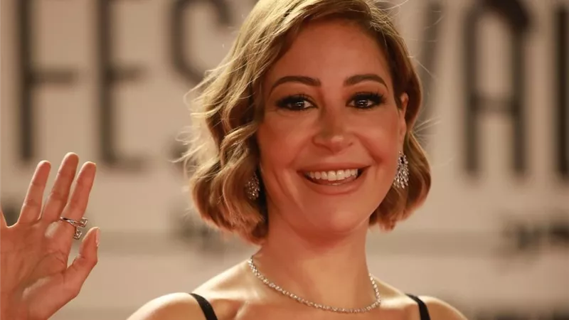 بعد إعلان زواجها.. سر غياب منة شلبي عن حفل ختام مهرجان الجونة 