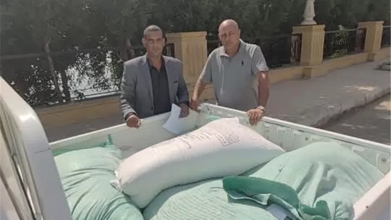 ضبط نصف طن دقيق بلدى مدعم قبل تهريبه في السوق السوداء بالأقصر