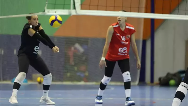 سيدات الأهلي يفزن على المقاولون العرب في دوري المرتبط للكرة الطائرة