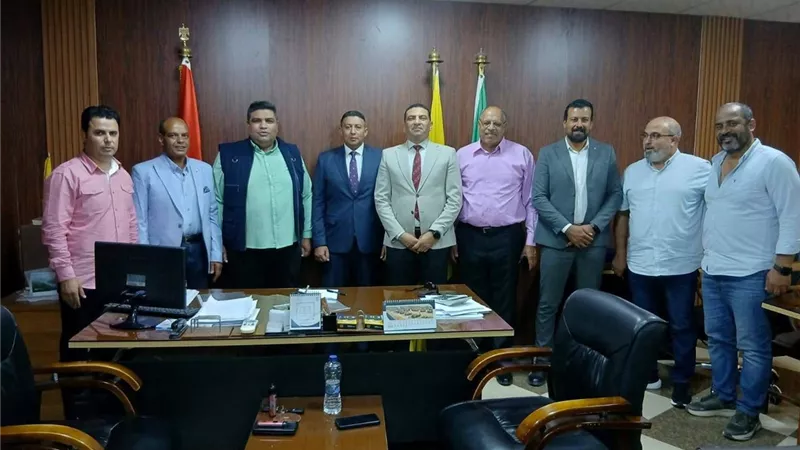 برلمان شباب الشرقية يواصل فعاليات الحملة القومية لتعزيز المشاركة السياسية