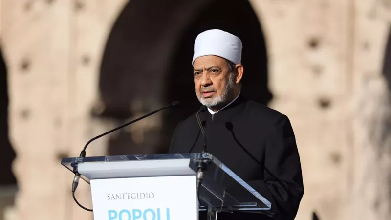 اليوم.. شيخ الأزهر يزور إيطاليا للمشاركة في مؤتمر عالمي عن تحقيق السلام