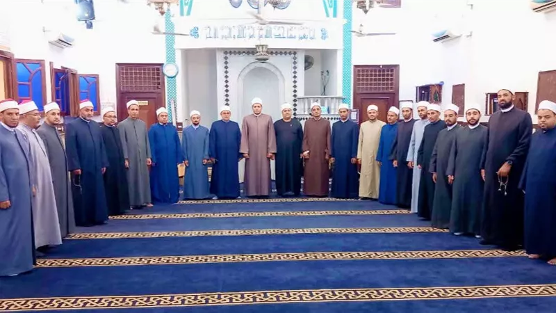 الأوقاف تطلق قوافل دعوية موسعة إلى محافظات الجمهورية