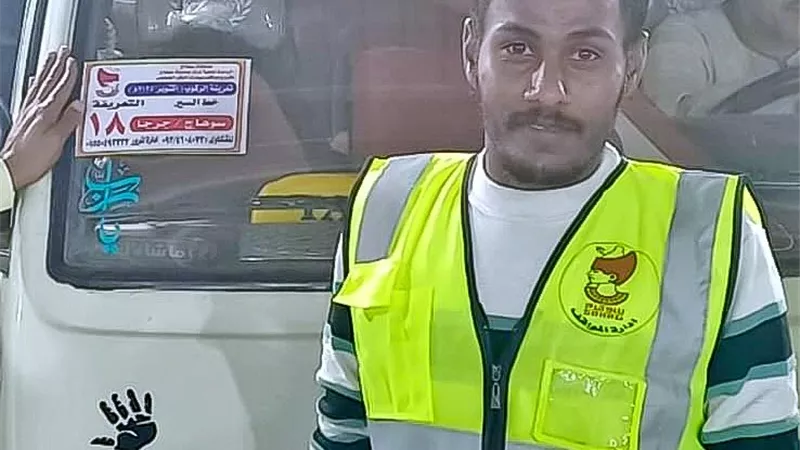 حملات رقابية مكثفة في سوهاج لضمان انضباط مواقف سيارات الأجرة