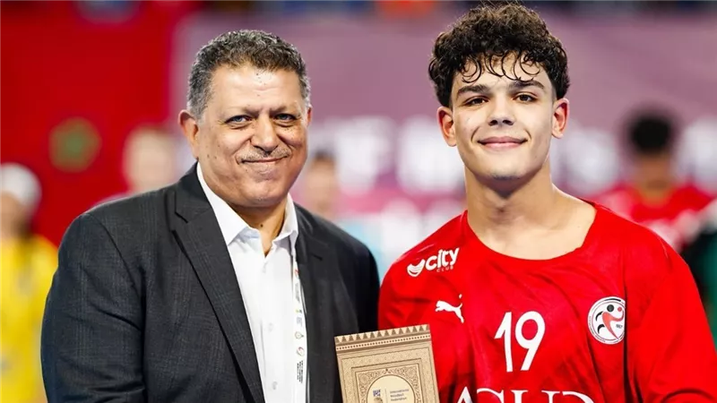 رئيس اتحاد اليد: نواصل العمل لتحقيق حلمنا.. ونستهدف الميدالية في كل بطولاتنا