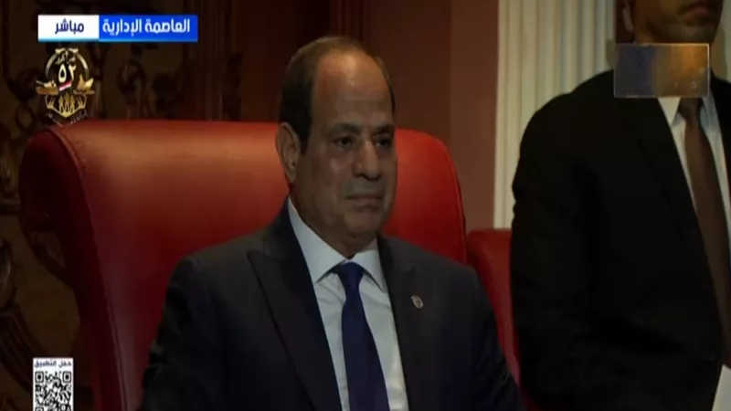الرئيس السيسي يشهد فيلم «سلام يا مصر» في احتفالية وطن السلام|فيديو