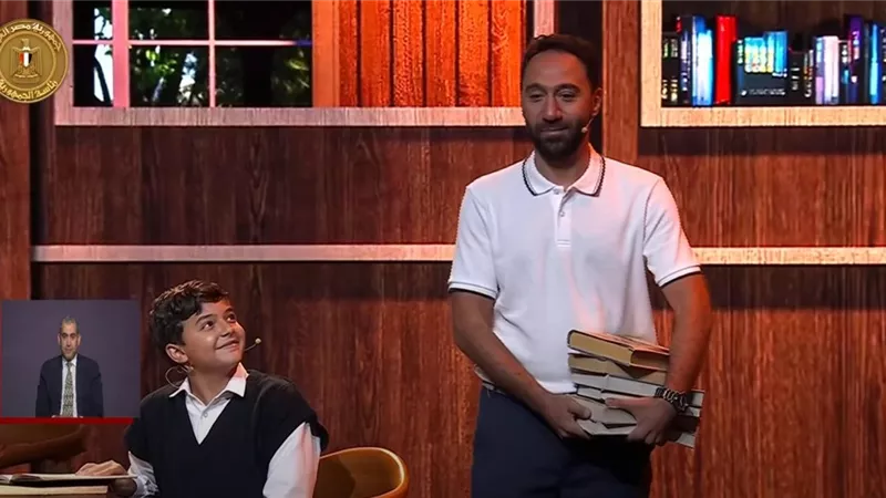 حمزة العيلي يهنئ محمد سلام بظهوره في احتفالية وطن السلام