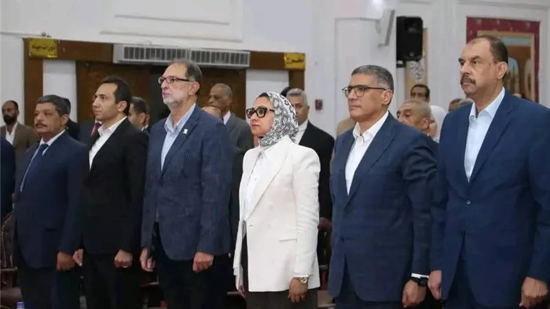 محافظ الجيزة يشارك في افتتاح معرض الوادي الجديد الزراعي الثاني