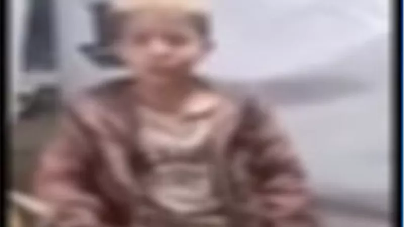 الأمن يكشف ملابسات فيديو لطفل يلوح بسلاح أبيض ويطلق ألفاظاً خارجة بالقاهرة