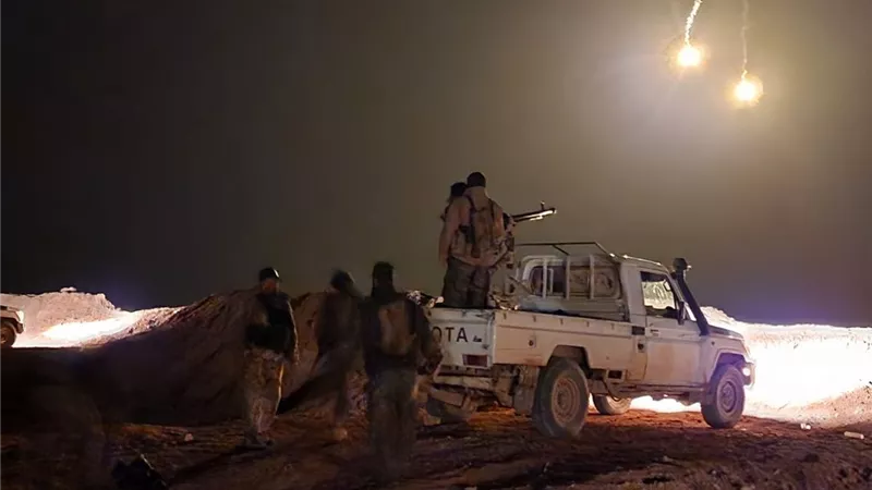 اشتباكات بين الجيش السوري و«قسد» شرقي دير الزور ومواجهات أمنية في اللاذقية