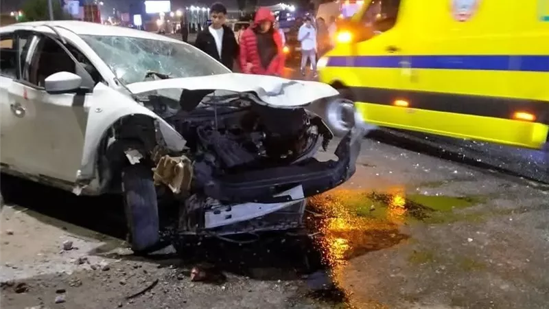 إصابة شابين بجروح طفيفة في حادث بطريق المحلة- القاهرة
