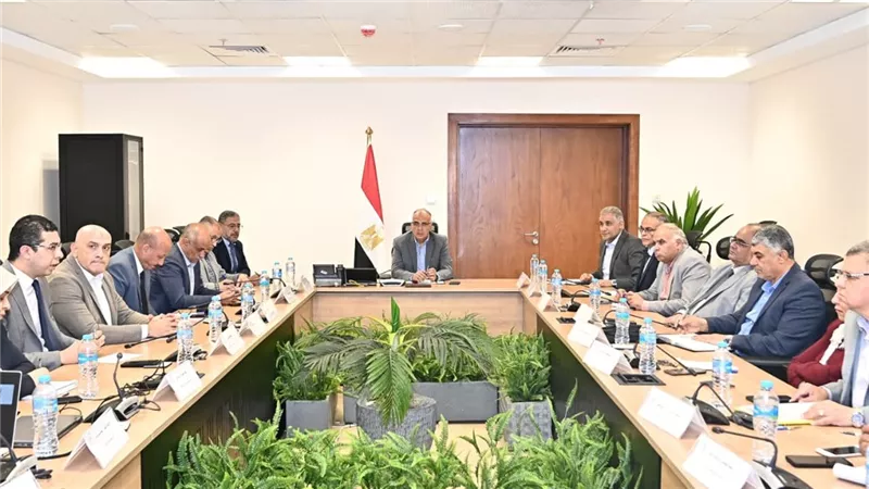 سويلم يوجه باتخاذ التدابير اللازمة للتعامل بفاعلية مع موسم السيول 